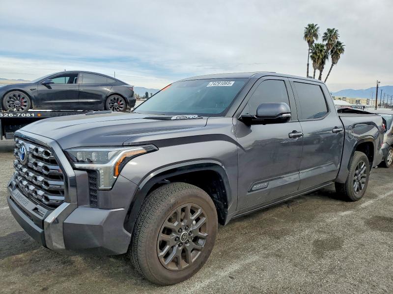 2024 Toyota Tundra VIN 5TFNC5DB2RX061957 — COPART salvage auction photo