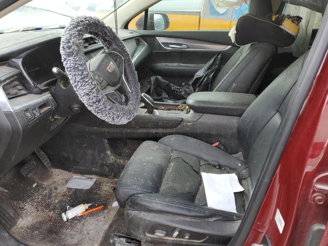 2017 Cadillac XT5 VIN 1GYKNBRS2HZ100421 COPART salvage auction — NORMAL WEAR, OH - CERTIFICATE OF TITLE, sold $1,900 on 2025-02-25 (photo 7)
