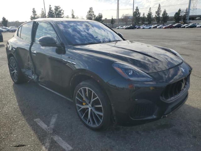 2023 Maserati Grecale VIN ZN682AVM7P7434172 COPART salvage auction — SIDE, Id - Salvage Certificate Of Title, sold $17,900 on 2026-07-02 (photo 4)