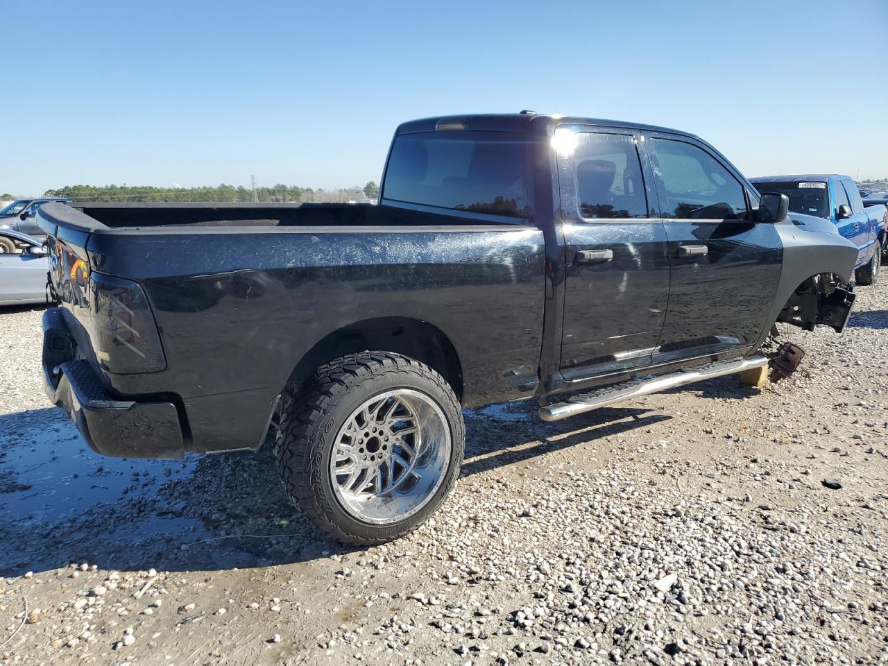 2012 Dodge Ram VIN 1C6RD6FT3CS139068 COPART salvage auction — FRONT END, TX - CERTIFICATE OF TITLE, sold $1,875 on 2025-04-02 (photo 3)