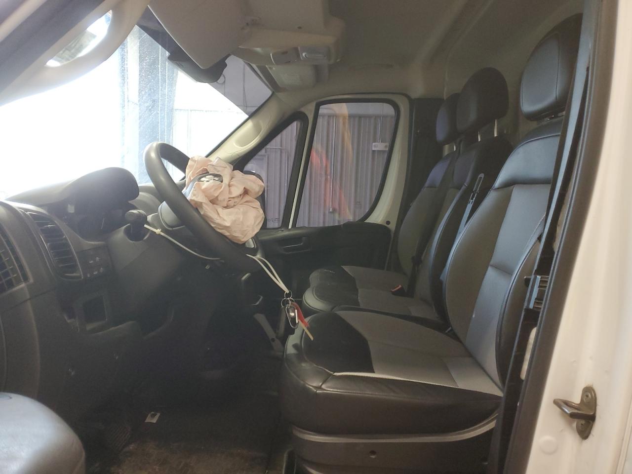 2023 Ram Promaster Cargo Van VIN 3C6MRVJG7PE530166 COPART salvage auction — Front End, WY - CERT OF TITLE-SALVAGE, sold $7,500 on 2026-06-24 (photo 7)