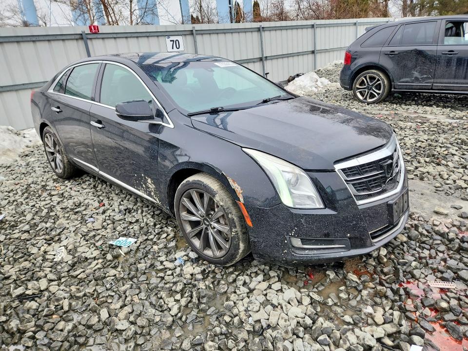 2016 Cadillac Xts VIN 2G61U5S30G9111549 COPART salvage auction — MINOR DENT/SCRATCHES, Nj - Certificate Of Title, sold $350 on 2026-07-29 (photo 4)