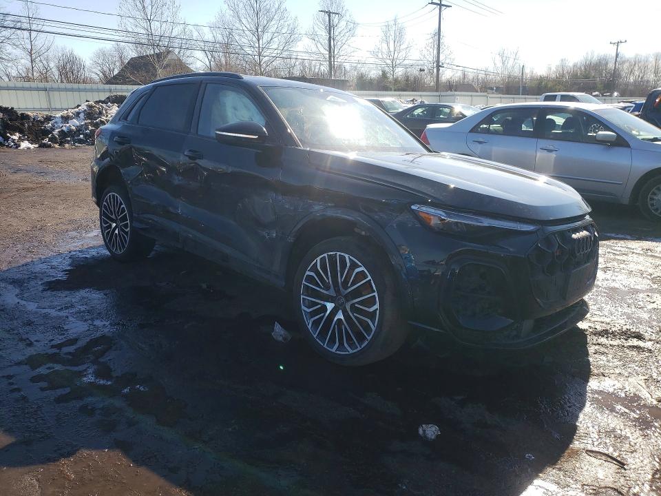 2025 Audi Sq5 VIN WA135AGU4S2078506 COPART salvage auction — ALL OVER, Ct - Cert Of Title-Salvage, sold $650 on 2026-07-07 (photo 4)