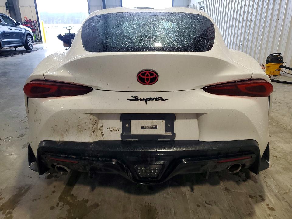 2021 Toyota Supra VIN WZ1DB2C02MW044315 COPART salvage auction — FRONT END, Nc - Salvage Certificate Of Title, sold $17,800 on 2026-07-20 (photo 6)