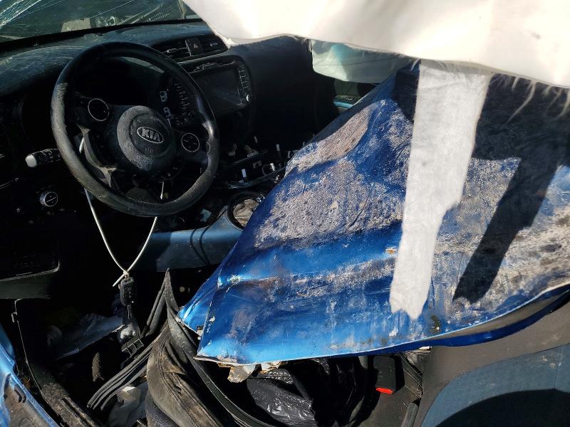 2015 Kia Soul VIN KNDJP3A54F7146543 COPART salvage auction — ALL OVER, Tn - Non-Repairable Certificate, sold $225 on 2026-07-14 (photo 8)