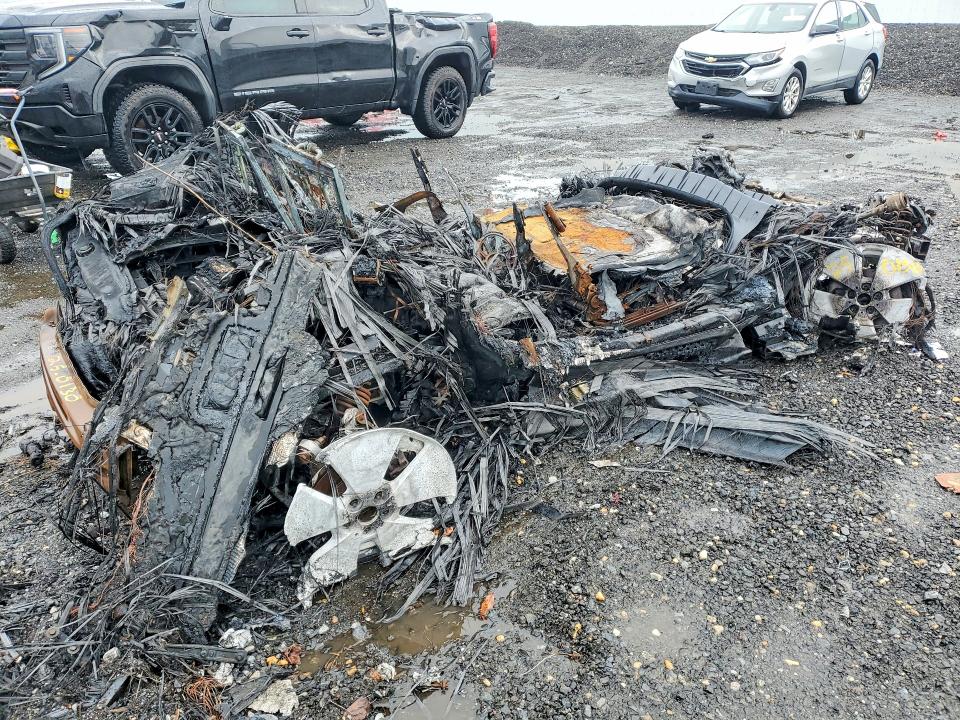 2015 BMW I3 VIN WBY1Z4C58FV501799 COPART salvage auction — BURN, MD - PARTS ONLY-NO TITLE LETTER, sold $200 on 2026-07-10 (photo 3)