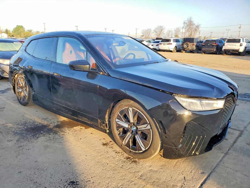 2022 BMW Ix VIN WB523CF07NCJ69751 COPART salvage auction — FRONT END, Ca - Salvage Certificate, sold $18,500 on 2026-07-09 (photo 4)
