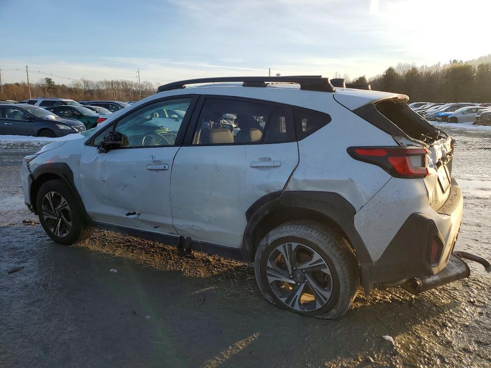 2024 Subaru Xv VIN JF2GUADCXR8294567 COPART salvage auction — ROLLOVER, Salvage Title, sold $1,900 on 2026-07-31 (photo 2)