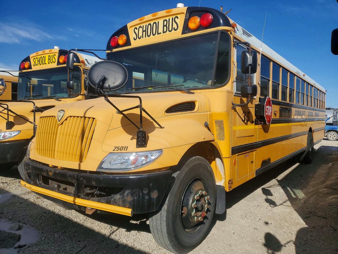 2014 Ic Corporation Ce Series School VIN 4DRBUAAN6EB780770 COPART salvage auction — Minor Dent/Scratches, IA - CERTIFICATE OF TITLE, sold $1,800 on 2026-07-06 (photo 2)