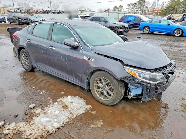 2017 Kia Optima VIN KNAGT4L37H5133305 COPART salvage auction — FRONT END, Salvage Title, sold $475 on 2026-07-24 (photo 4)