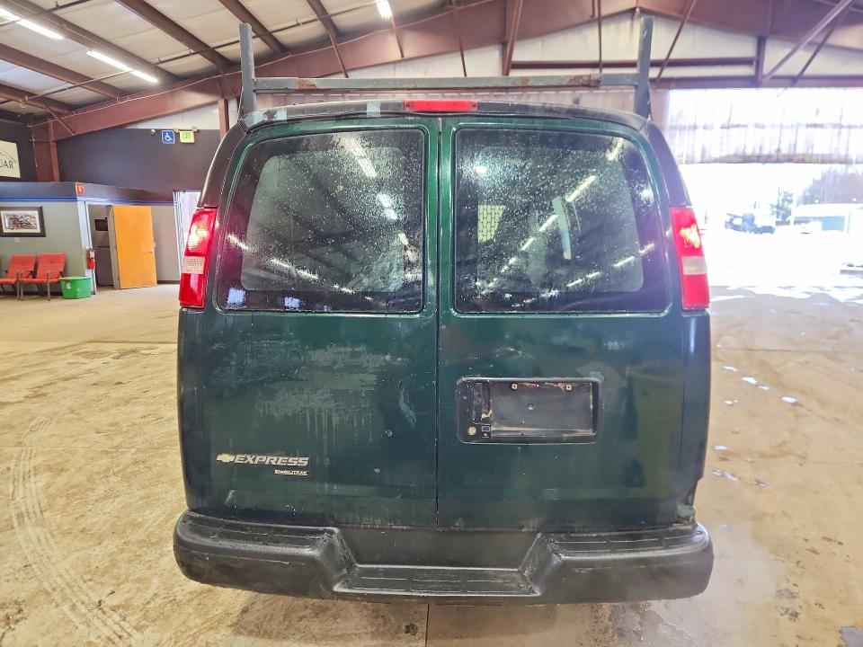 2016 Chevrolet Express 2500 VIN 1GCWGAFF5G1230337 COPART salvage auction — MINOR DENT/SCRATCHES, VT - CERTIFICATE OF TITLE, sold $450 on 2026-07-09 (photo 6)