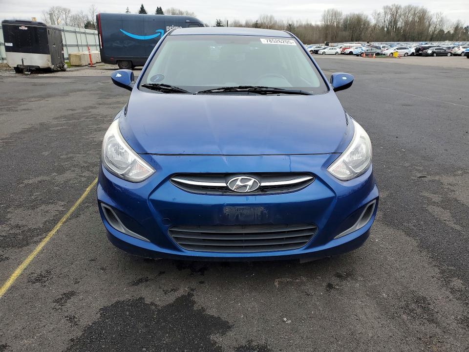 2016 Hyundai Accent VIN KMHCT5AE4GU255552 COPART salvage auction — REAR END, Salvage Title, sold $450 on 2026-07-27 (photo 5)