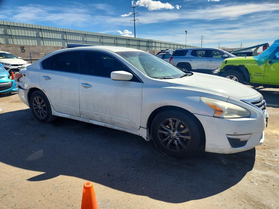 2015 Nissan Altima VIN 1N4AL3AP9FN906397 COPART salvage auction — FRONT END, Nm - Cert Of Title-Salvage, sold $550 on 2026-07-23 (photo 4)
