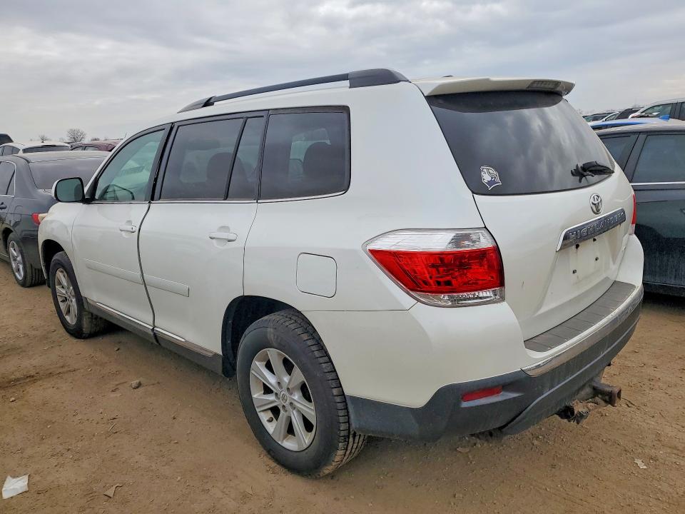 2012 Toyota Highlander VIN 5TDBK3EH9CS120710 COPART salvage auction — MINOR DENT/SCRATCHES, Fl - Certificate Of Title, sold $4,300 on 2026-07-28 (photo 2)