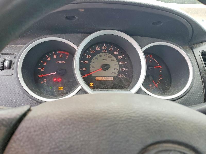 2006 Toyota Tacoma VIN 5TENX22N96Z273159 COPART salvage auction — SIDE, Nc - Dealer Only Clean Title, sold $3,700 on 2026-07-30 (photo 9)