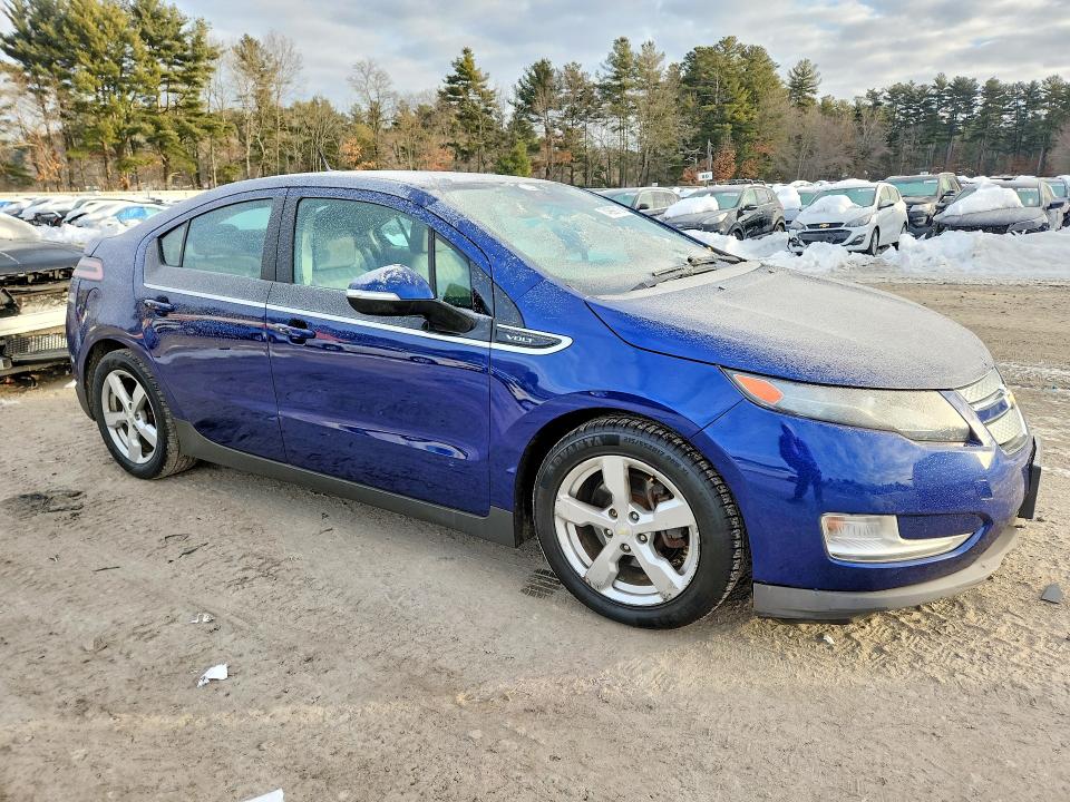 2013 Chevrolet Volt VIN 1G1RA6E47DU120615 COPART salvage auction — MECHANICAL, Other, sold $1,250 on 2026-08-03 (photo 4)