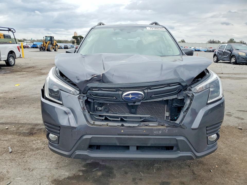 2022 Subaru Forester VIN JF2SKAEC6NH442514 COPART salvage auction — FRONT END, Salvage Title, sold $6,700 on 2026-07-14 (photo 5)