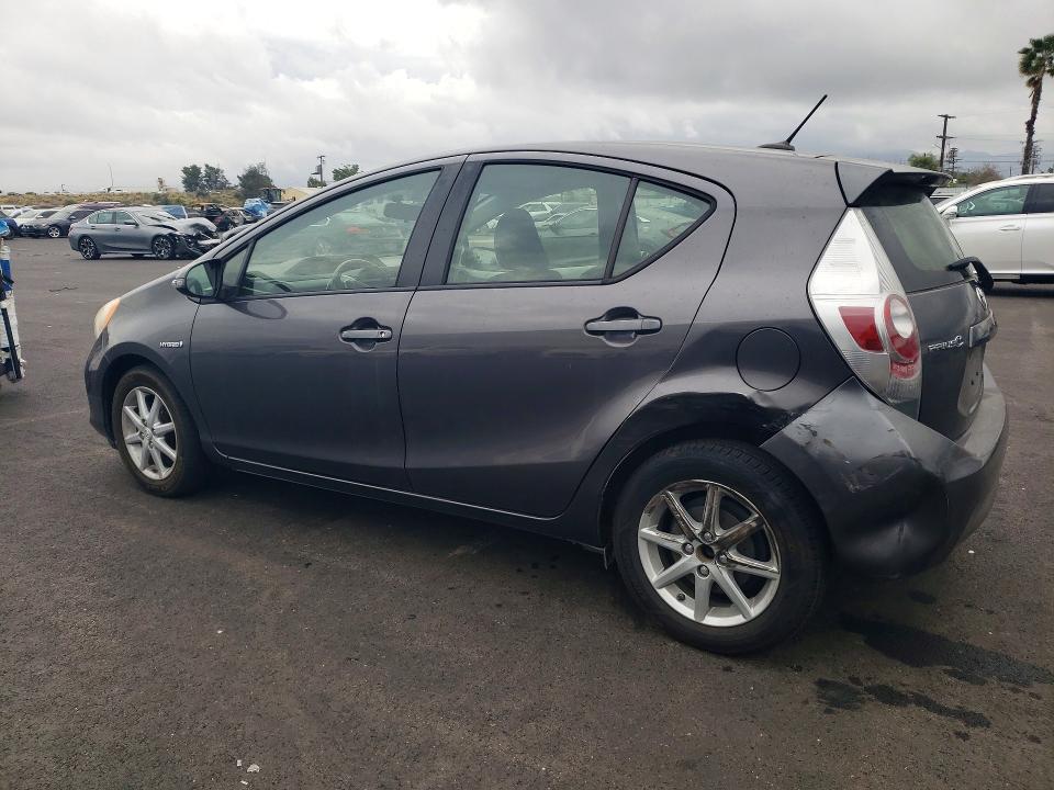 2013 Toyota Prius VIN JTDKDTB33D1045889 COPART salvage auction — REAR END, OR - SALVAGE TITLE CERTIFICATE, sold $250 on 2026-07-29 (photo 2)