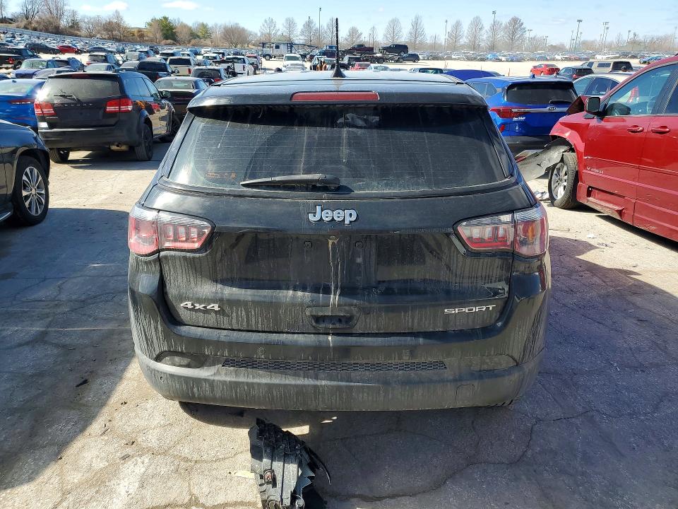 2018 Jeep VIN 3C4NJDAB1JT104317 COPART salvage auction — FRONT END, Mo - Salvage Certificate Of Title, sold $275 on 2026-07-21 (photo 6)