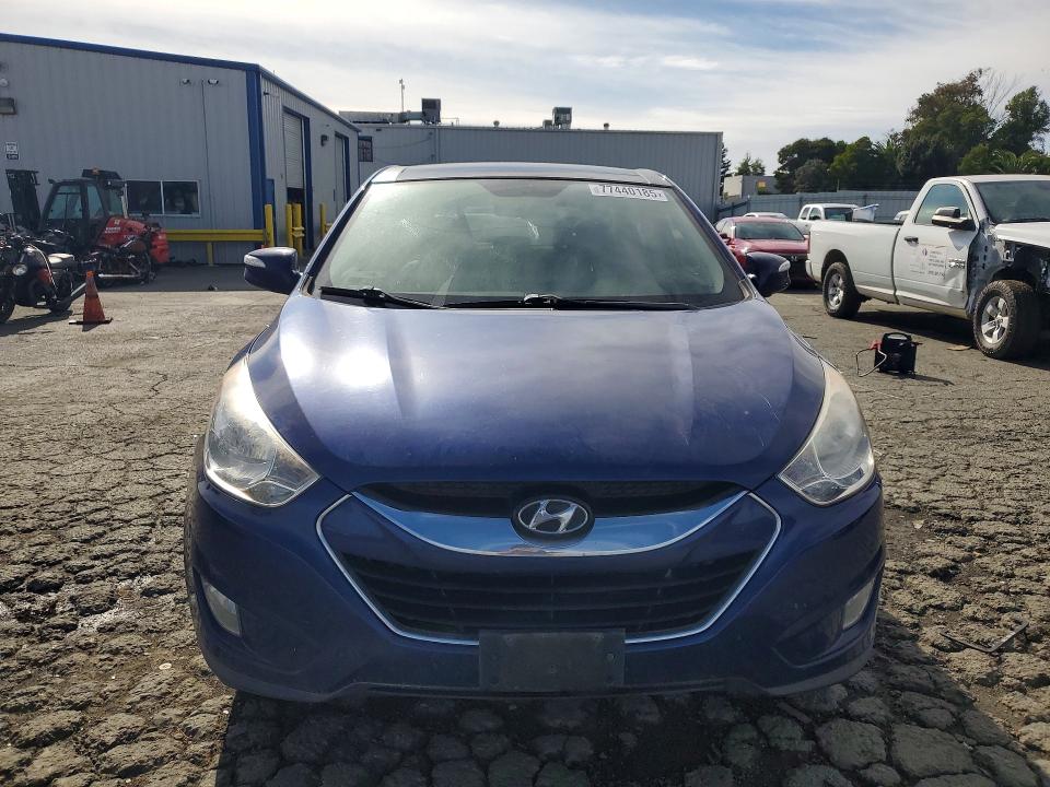 2010 Hyundai Tuson VIN KM8JU3AC0AU016028 COPART salvage auction — MINOR DENT/SCRATCHES, Ca - Salvage Acquisition Billofsale, sold $1,300 on 2026-07-31 (photo 5)