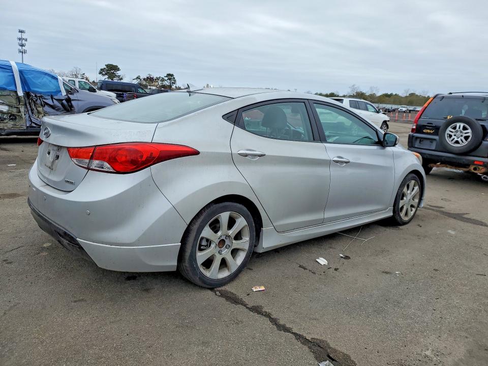2013 Hyundai Elantra VIN KMHDH4AE4DU634952 COPART salvage auction — UNDERCARRIAGE, Salvage Title, sold $3,000 on 2026-07-20 (photo 3)