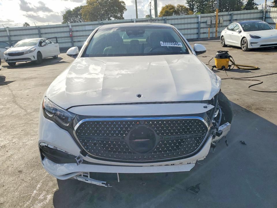 2024 Mercedes-benz VIN W1KLF4HB9RA006529 COPART salvage auction — FRONT END, Fl - Cert Of Title Slvg Rebuildable, sold $22,000 on 2026-07-13 (photo 5)