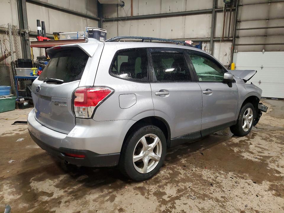 2017 Subaru Forester VIN JF2SJEMC8HH541559 COPART salvage auction — FRONT END, On - Permit Salvage, sold $300 on 2026-07-28 (photo 3)