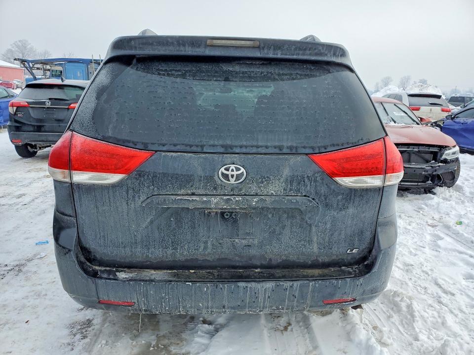 2013 Toyota Sienna VIN 5TDKK3DC5DS357332 COPART salvage auction — FRONT END, On - Permit Salvage, sold $2,600 on 2026-07-23 (photo 6)