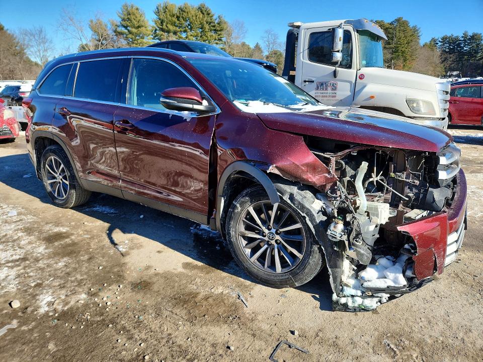 2019 Toyota Highlander VIN 5TDJZRFH4KS959316 COPART salvage auction — FRONT END, ID - SALVAGE CERTIFICATE OF TITLE, sold $11,800 on 2026-07-02 (photo 4)