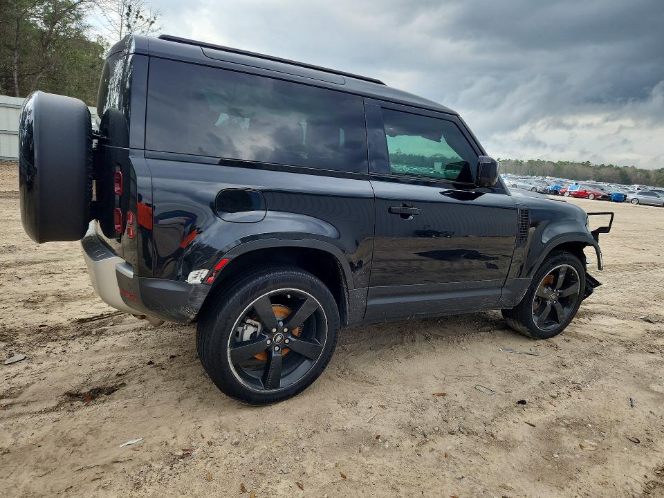 2024 Land rover Defender VIN SALEJ6EX2R2334049 COPART salvage auction — FRONT END, Fl - Cert Of Title Slvg Rebuildable, sold $19,800 on 2026-07-31 (photo 3)