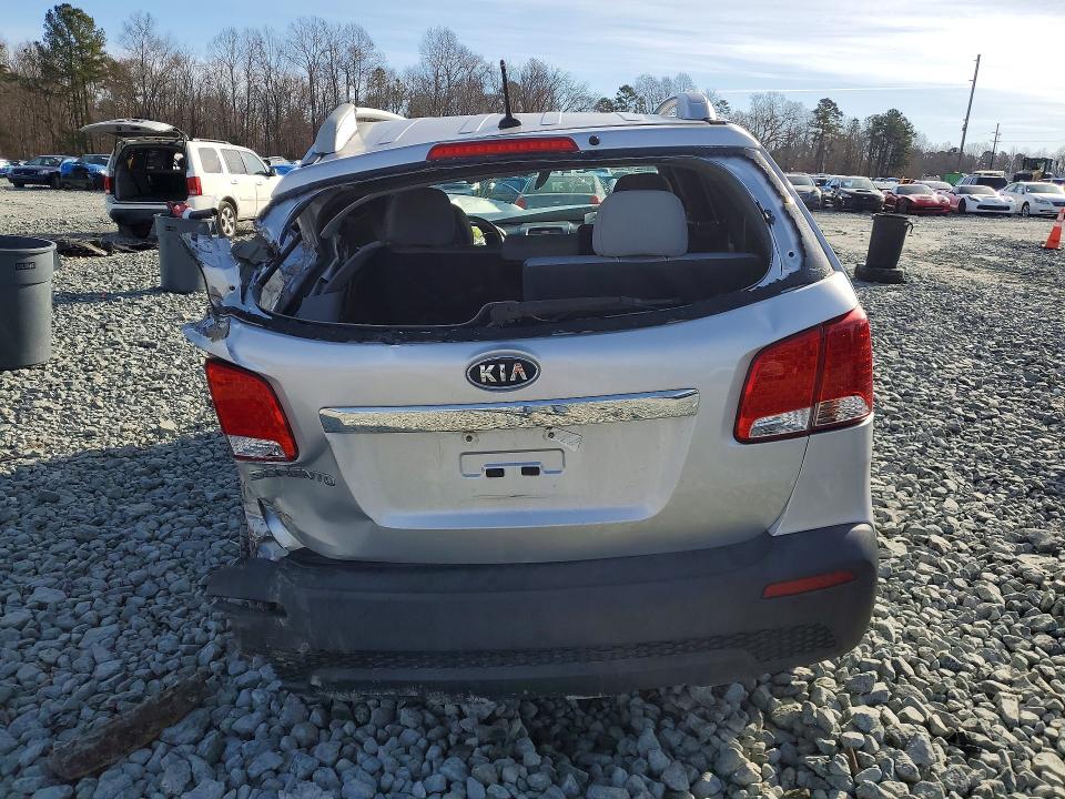 2012 Kia Sorento VIN 5XYKTDA2XCG287613 COPART salvage auction — FRONT END, Nc - Bill Of Sale, sold $150 on 2026-07-08 (photo 6)