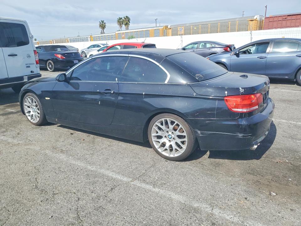 2007 BMW 3 series VIN WBAWR33507PX78483 COPART salvage auction — MINOR DENT/SCRATCHES, MT - DIS/DLR/EXP ONLY CLEAN TITLE, sold $700 on 2026-07-10 (photo 2)