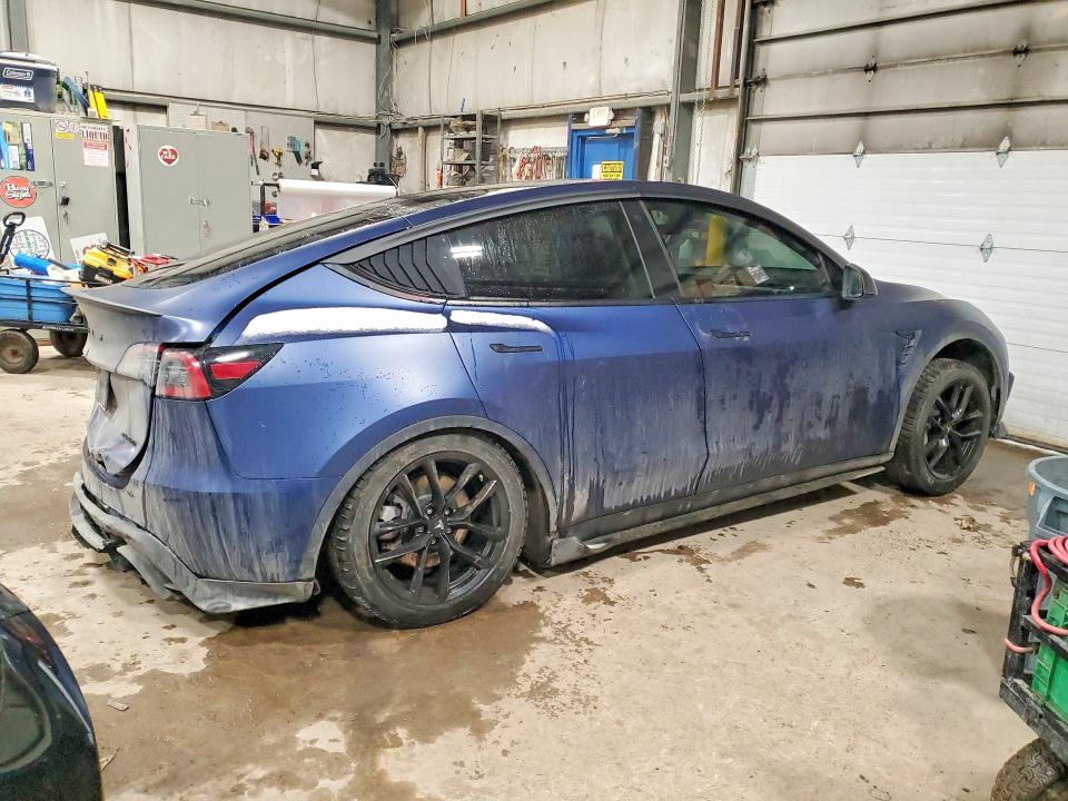 2023 Tesla Model y VIN 7SAYGDEE7PF648573 COPART salvage auction — REAR END, On - Permit No Brand - Unfit, sold $16,650 on 2026-07-02 (photo 3)