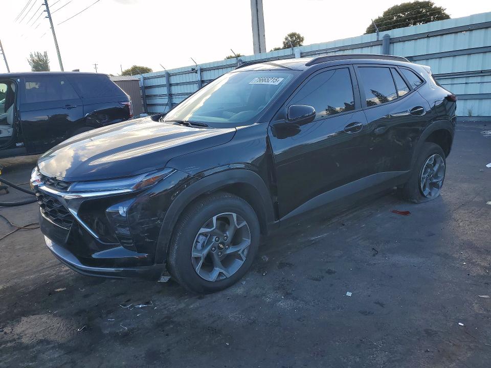 2025 Chevrolet Trax VIN KL77LHEP5SC271502 COPART salvage auction — REAR END, Salvage Title, sold $350 on 2026-07-27 (photo 1)
