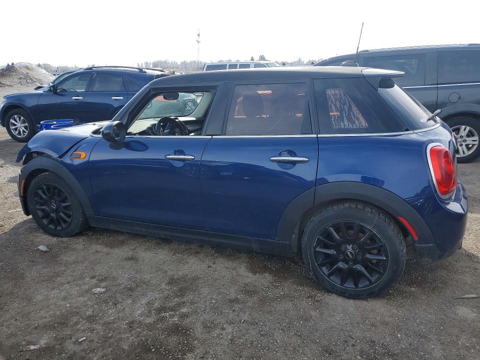 2017 Mini Hard top VIN WMWXU1C55H2E18280 COPART salvage auction — FRONT END, On - Permit No Brand - Unfit, sold $300 on 2026-07-30 (photo 2)