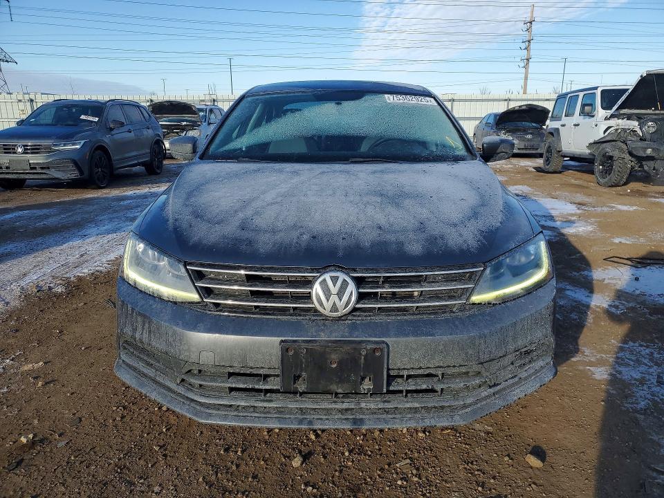 2017 Volkswagen Jetta VIN 3VW2B7AJ5HM413069 COPART salvage auction — REAR END, Il - Salvage Certificate, sold $1,800 on 2026-07-09 (photo 5)