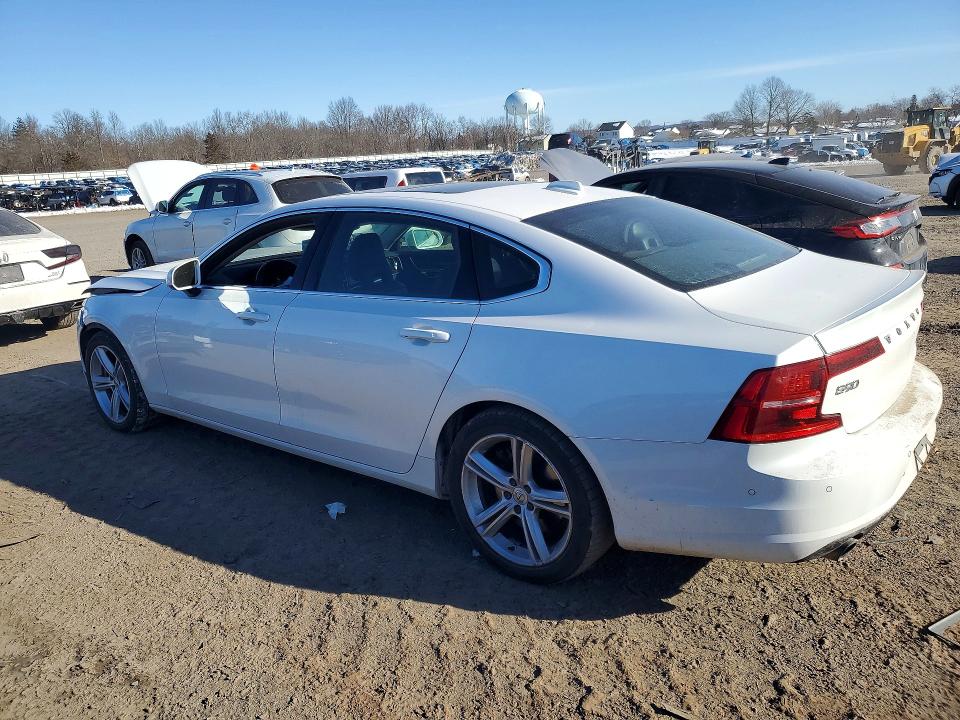 2018 Volvo S90 VIN LVY982MK2JP035289 COPART salvage auction — FRONT END, Nj - Cert Of Title-Salvage, sold $1,500 on 2026-07-07 (photo 2)
