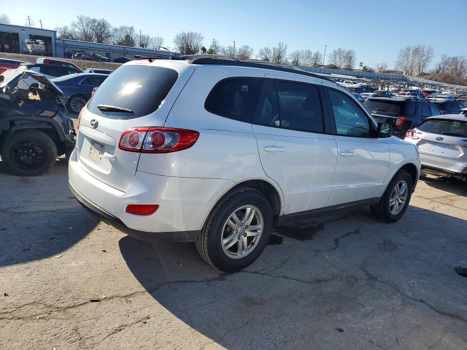 2012 Hyundai Santa fe VIN 5XYZG3AB7CG151632 COPART salvage auction — FRONT END, Id - Salvage Certificate Of Title, sold $1,350 on 2026-07-10 (photo 3)