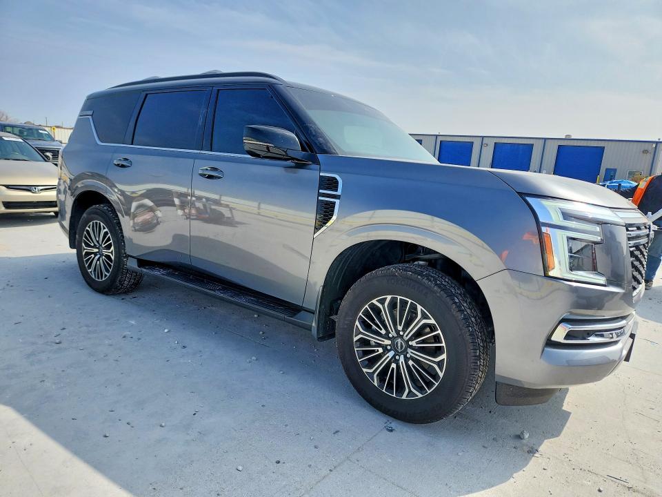 2026 Nissan Armada VIN JN8AY3EA3T9015001 COPART salvage auction — SIDE, TX - SALVAGE VEHICLE TITLE, sold $47,250 on 2026-07-02 (photo 4)