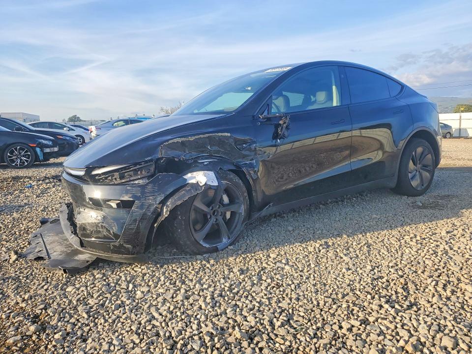 2026 Tesla Model y VIN 7SAYGDED6TF394811 COPART salvage auction — FRONT END, Salvage Title, sold $10,900 on 2026-07-14 (photo 1)