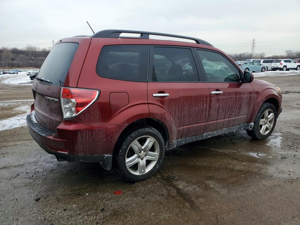 2009 Subaru Forester VIN JF2SH64649H731386 COPART salvage auction — NORMAL WEAR, Wi - Certificate Of Title, sold $425 on 2026-07-06 (photo 3)