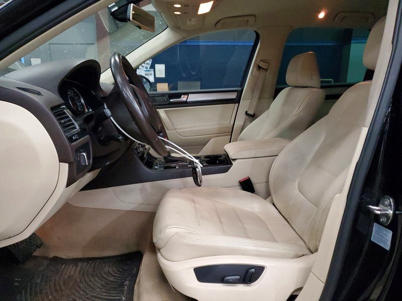 2013 Volkswagen Touareg VIN WVGEF9BPXDD002481 COPART salvage auction — MINOR DENT/SCRATCHES, Ma - Certificate Of Title, sold $1,600 on 2026-08-27 (photo 7)