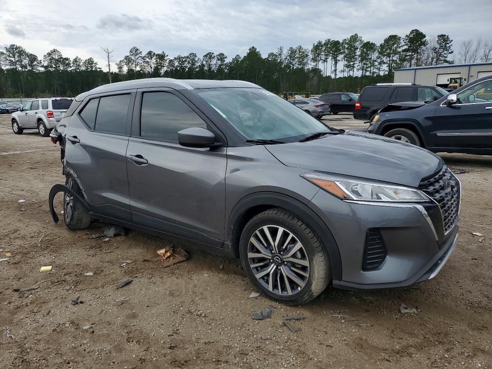 2023 Nissan Kicks VIN 3N1CP5CV4PL562271 COPART salvage auction — REAR END, Sc - Cert Of Title-Salvage, sold $3,250 on 2026-07-06 (photo 4)