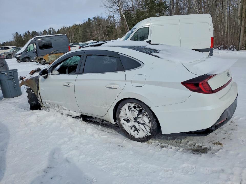 2021 Hyundai Sonata VIN 5NPEK4JC6MH099593 COPART salvage auction — Burn Engine, ON - NO TITLE AVAILABLE, sold $1,300 on 2026-07-14 (photo 2)