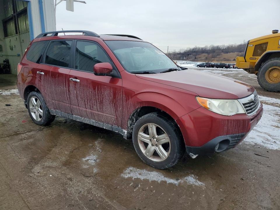2009 Subaru Forester VIN JF2SH64649H731386 COPART salvage auction — NORMAL WEAR, Wi - Certificate Of Title, sold $425 on 2026-07-06 (photo 4)