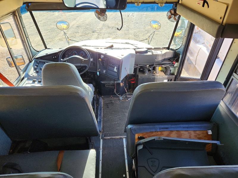 2014 Icco Ce series VIN 4DRBUAAPXEB780711 COPART salvage auction — NORMAL WEAR, WI - CERTIFICATE OF TITLE, sold $1,800 on 2026-09-22 (photo 5)