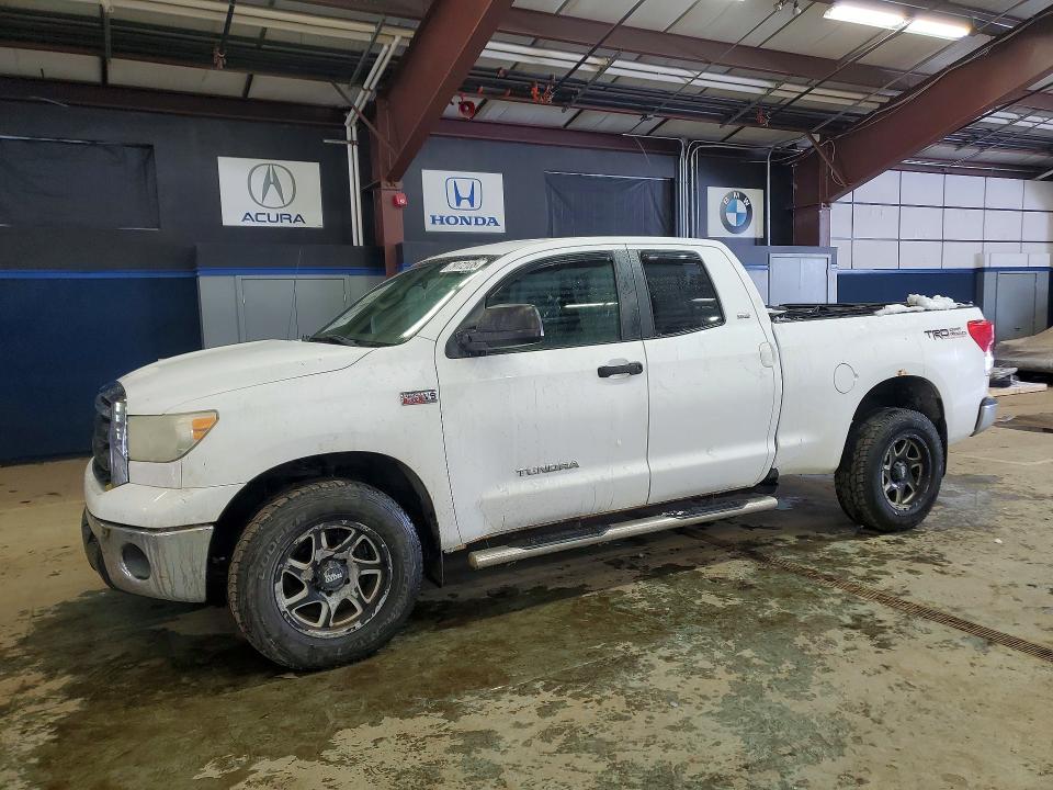 2010 Toyota Tundra VIN 5TFUY5F12AX133908 COPART salvage auction — REAR END, In - Certificate Of Title, sold $5,000 on 2026-07-30 (photo 1)