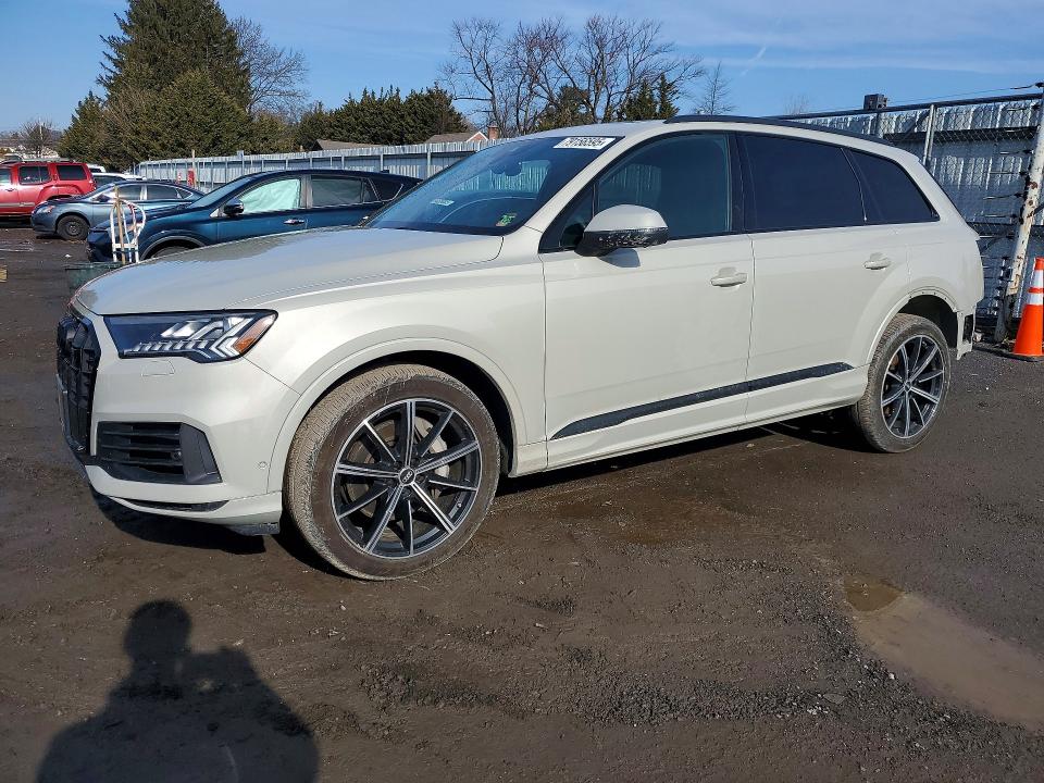 2022 Audi Q6 VIN WA1LXBF7XND006892 — COPART salvage auction photo