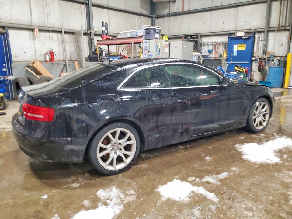 2010 Audi A5 VIN WAULFAFR3AA053520 COPART salvage auction — SIDE, On - Permit No Brand - Unfit, sold $350 on 2026-07-28 (photo 3)