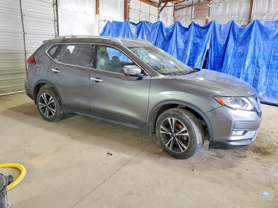 2019 Nissan VIN JN8AT2MV6KW371004 COPART salvage auction — VANDALISM, Ky - Cert Of Title-Salvage, sold $4,350 on 2026-07-20 (photo 4)